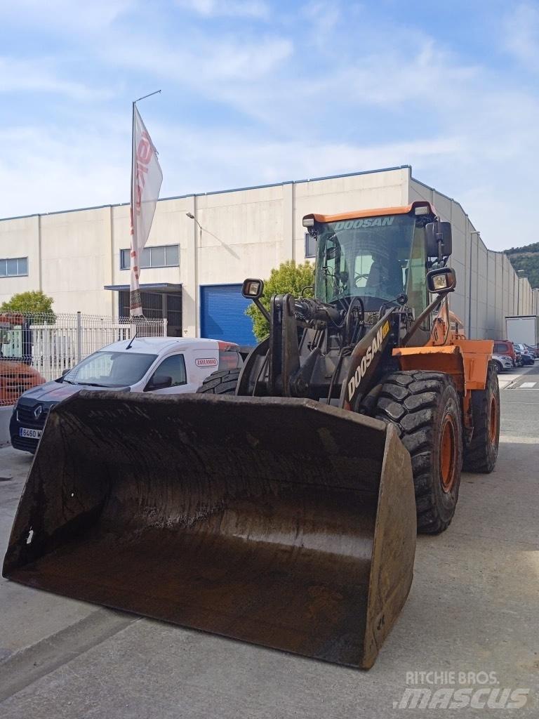 Doosan Dl250-5 Wheel Loaders