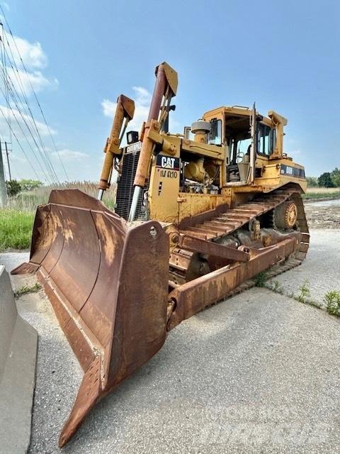 CAT D 8 N Crawler dozers