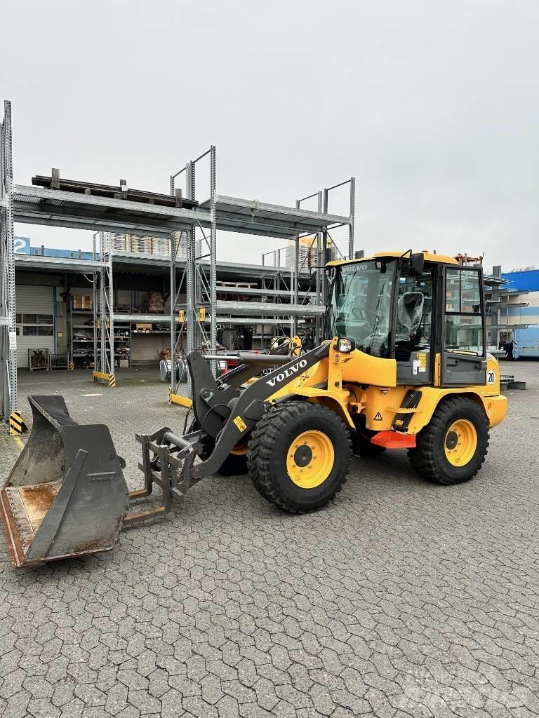 Volvo Radlader L30G Wheel Loaders