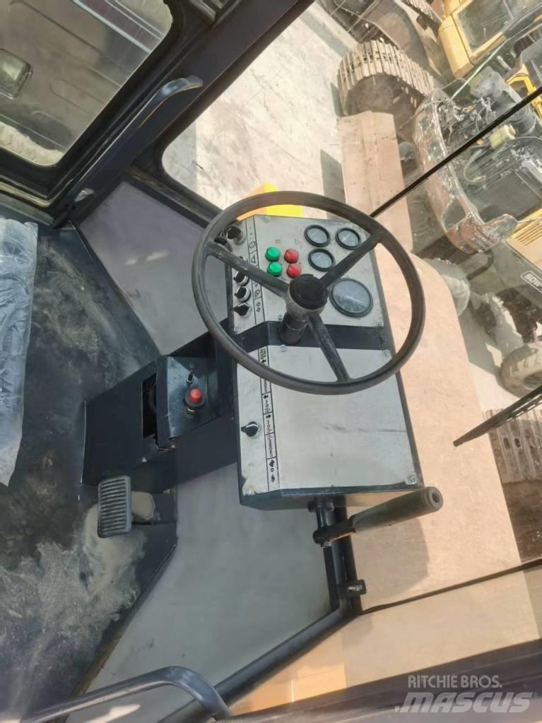 Dynapac ca25d Single drum rollers
