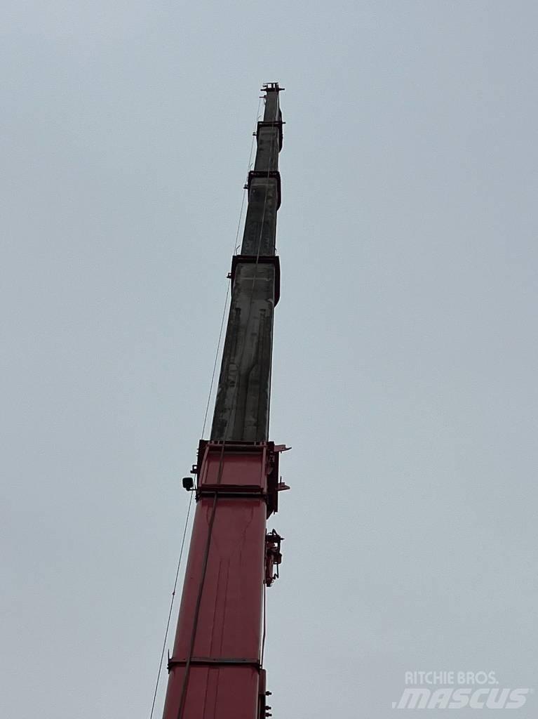 Sany STC 1000C Mobile and all terrain cranes