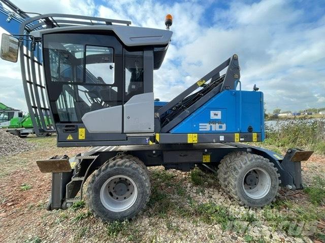 Fuchs MHL 310 Waste Sorting Equipment