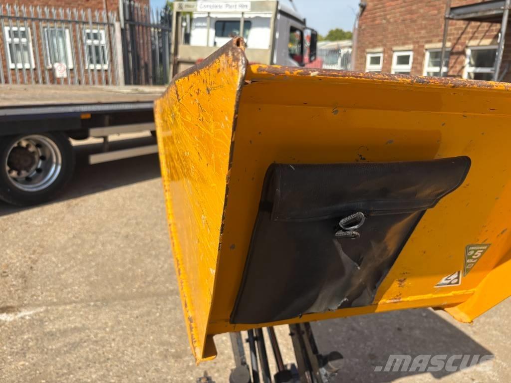 JCB HT D5 Tracked Dumpers