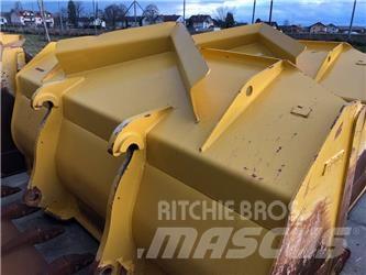 Komatsu WA470-8 Wheel Loaders