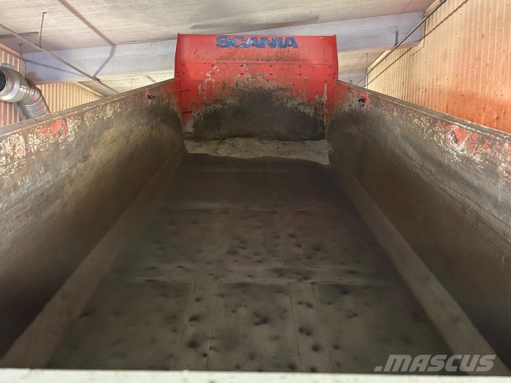 Scania R 520 LB Dump Trucks