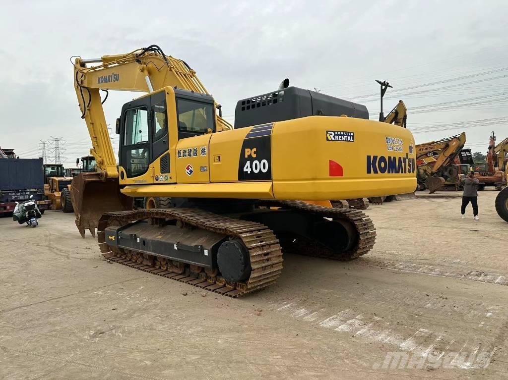 Komatsu PC 400 Crawler Excavators