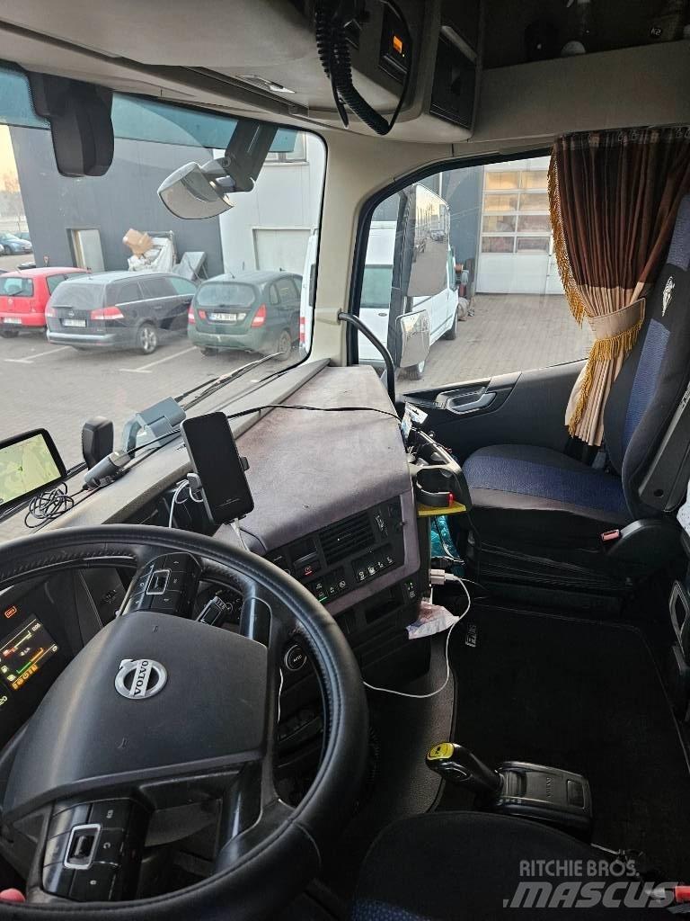 Volvo FH 16 Log trucks