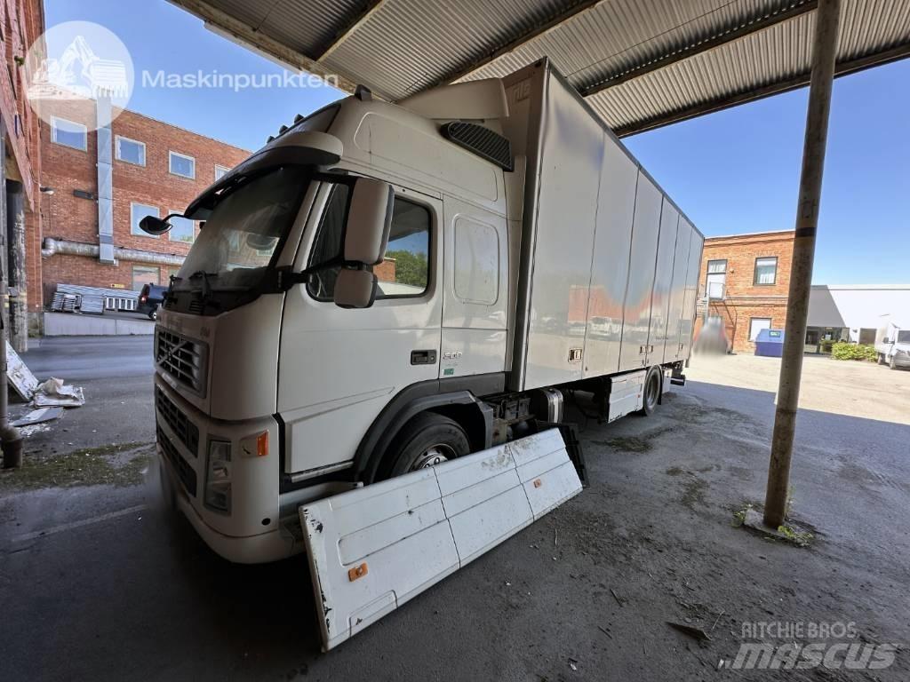 Volvo FM 300 Box trucks