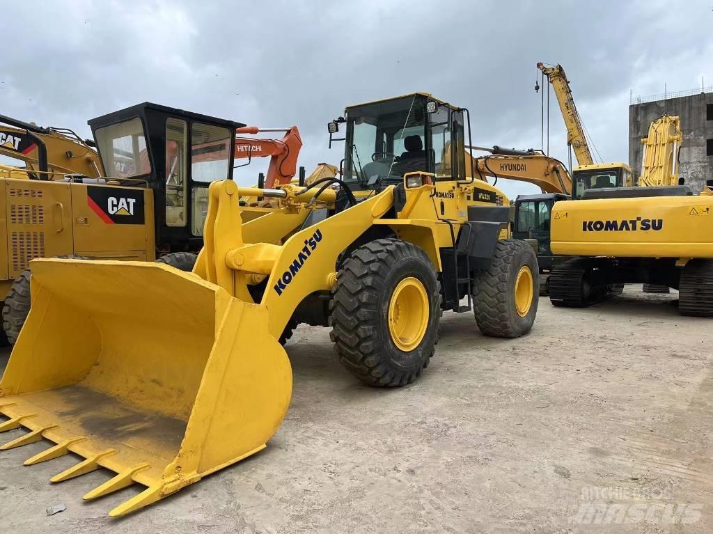 Komatsu WA 320-5 Wheel Loaders