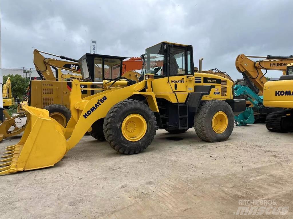 Komatsu WA 320-5 Wheel Loaders