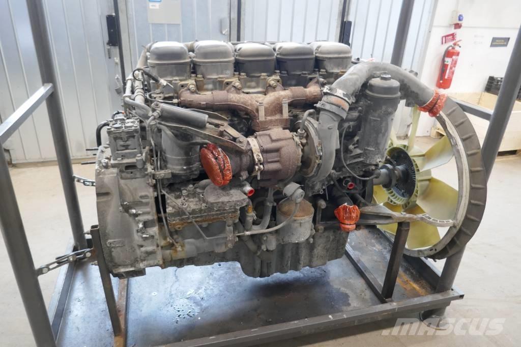 Scania P 320 Engines