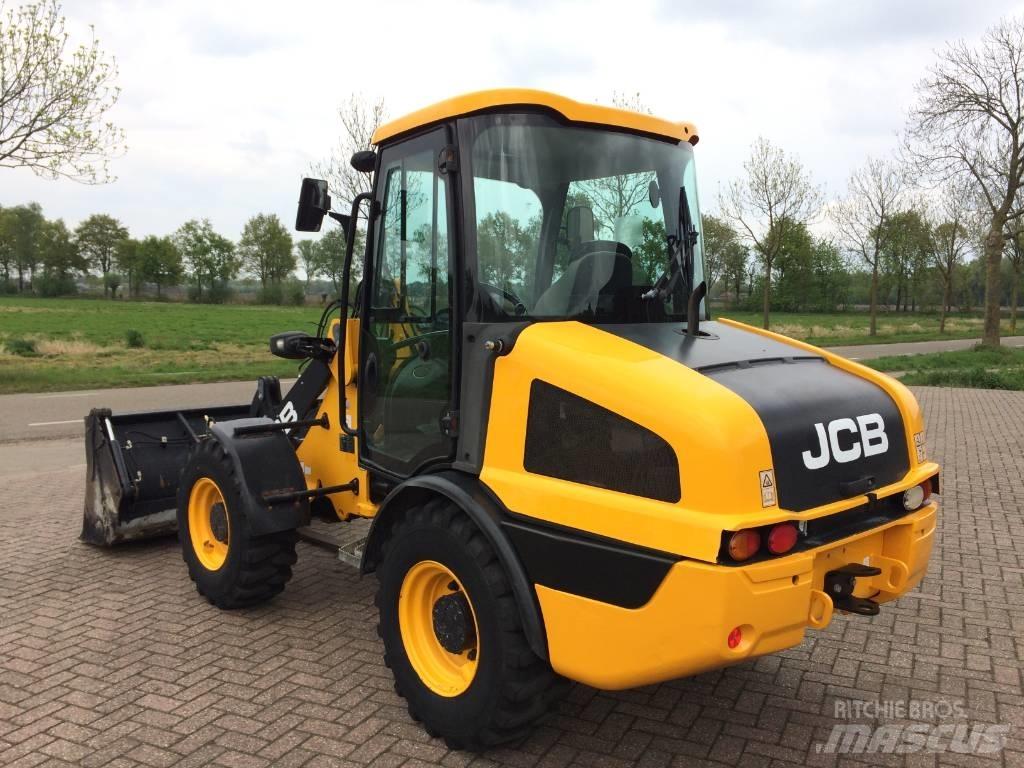 JCB 406 Wheel Loaders