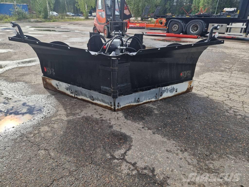 XYZ VP 2800 Snow Blowers