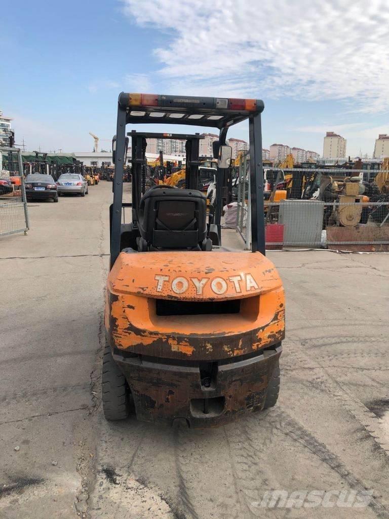 Toyota FD 30 Diesel Forklifts