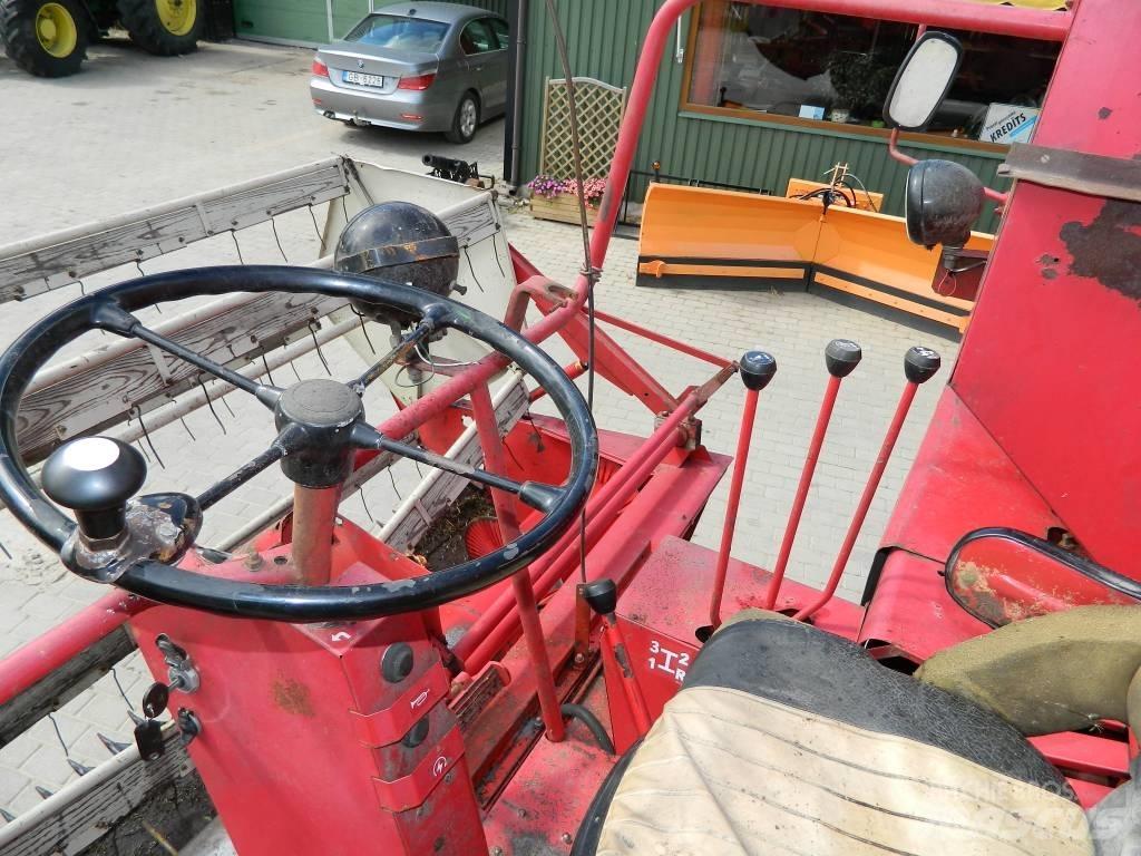 Sampo-Rosenlew 35 Combine Harvesters