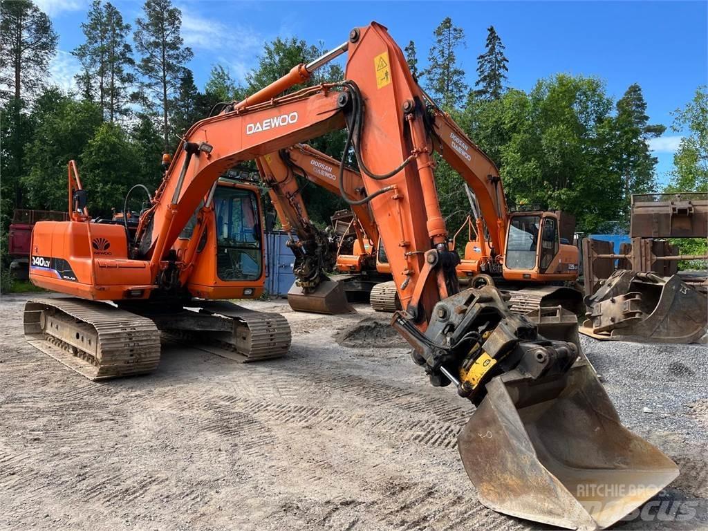 Daewoo S140 LC-V Crawler Excavators