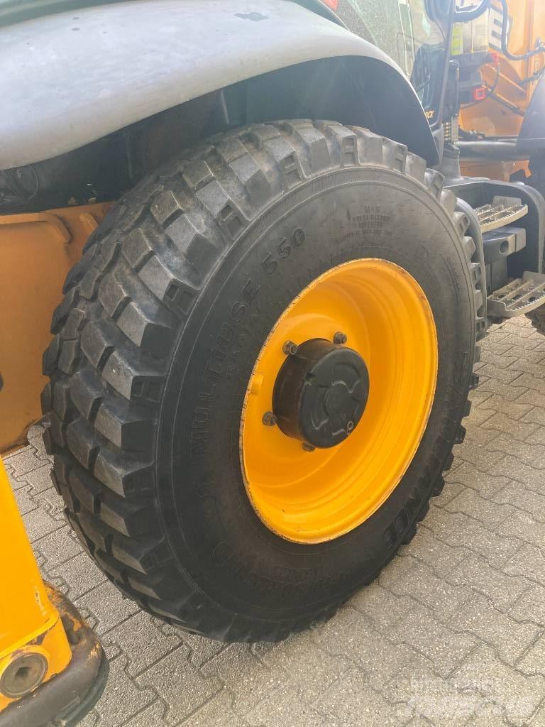 JCB 4 CX Backhoe Loaders