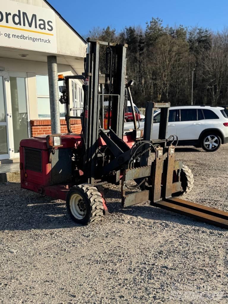 Moffett M4 25.3 Diesel Forklifts