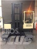 Hubtex MD25 Side Loaders