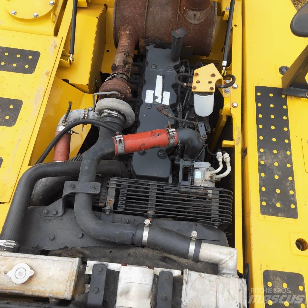 Komatsu PC200-8 Crawler Excavators