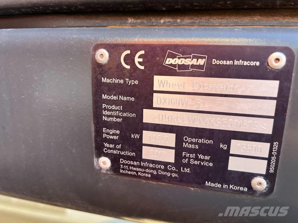 Doosan DX160W-5 Wheeled Excavators