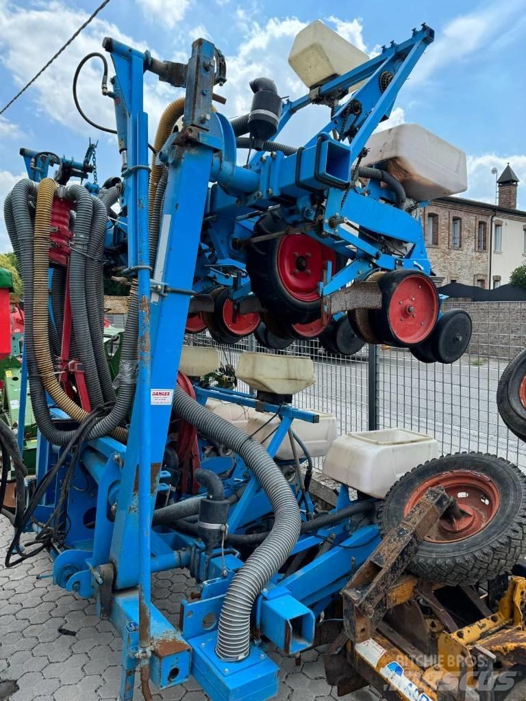 Monosem NG PLUS Precision Sowing Machines