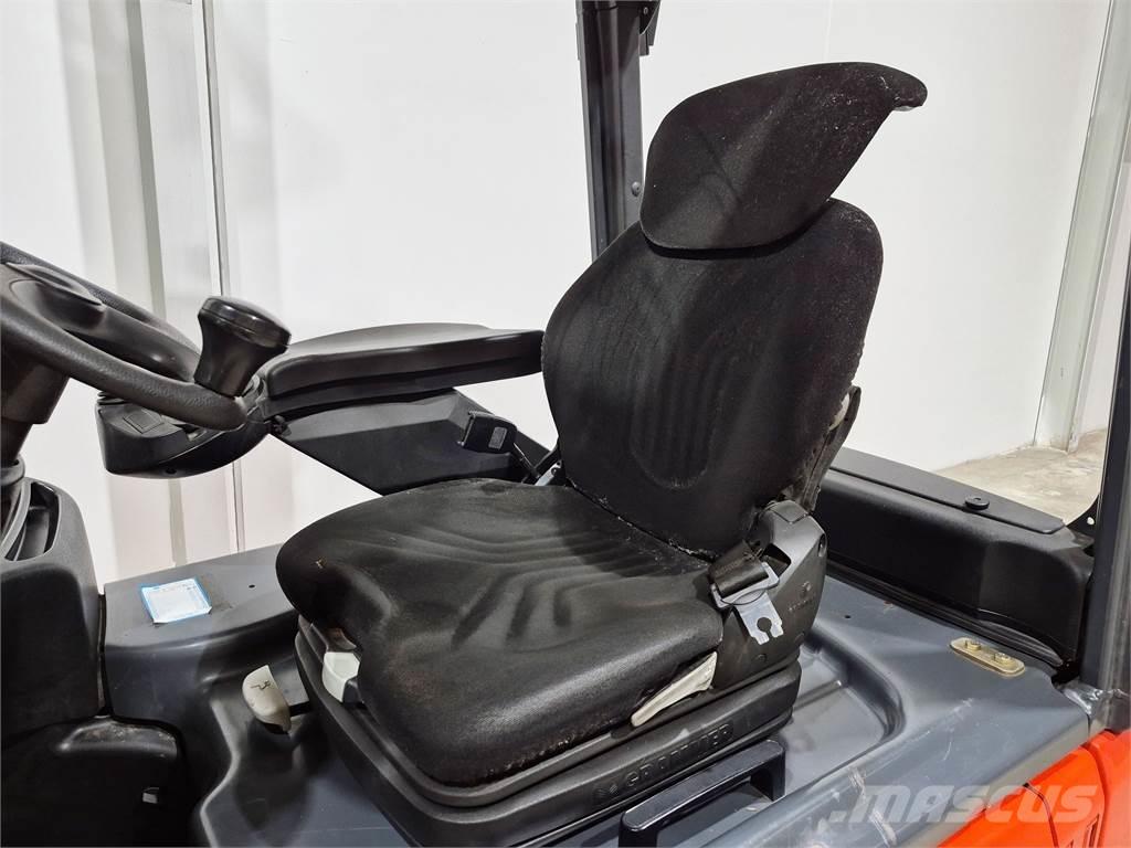 Linde E18L 01 Electric Forklifts