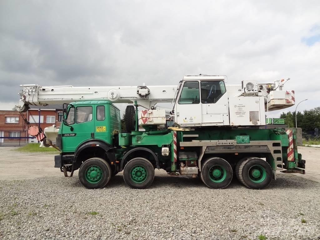 Liebherr LTF1040 Mobile and all terrain cranes