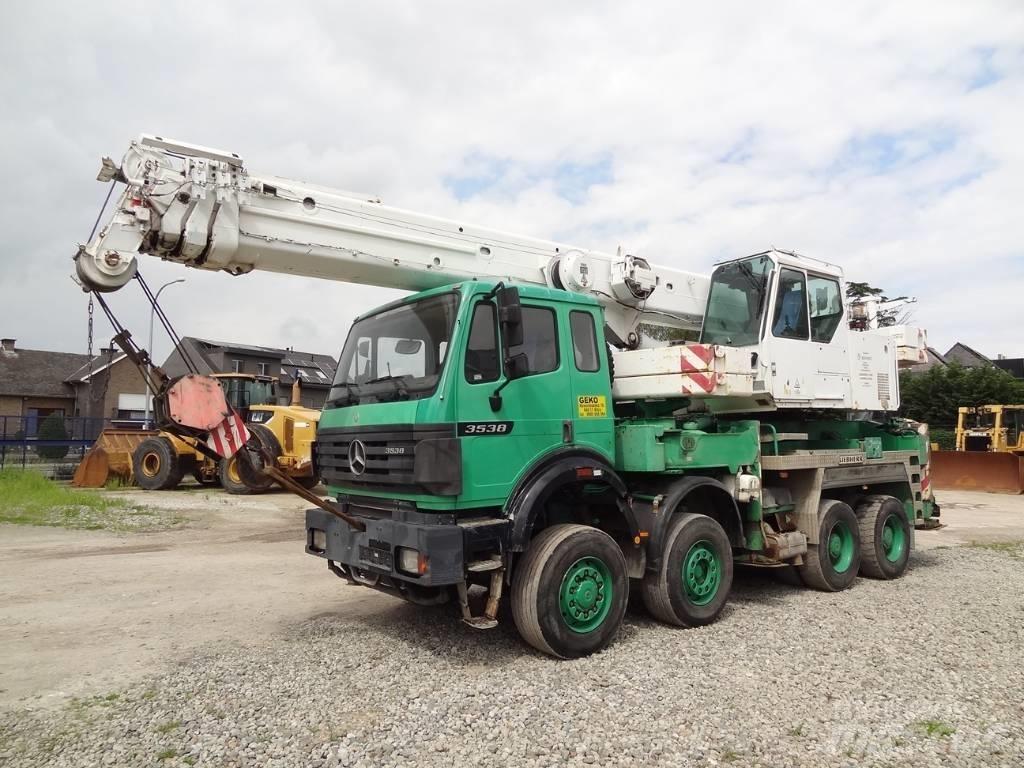 Liebherr LTF1040 Mobile and all terrain cranes