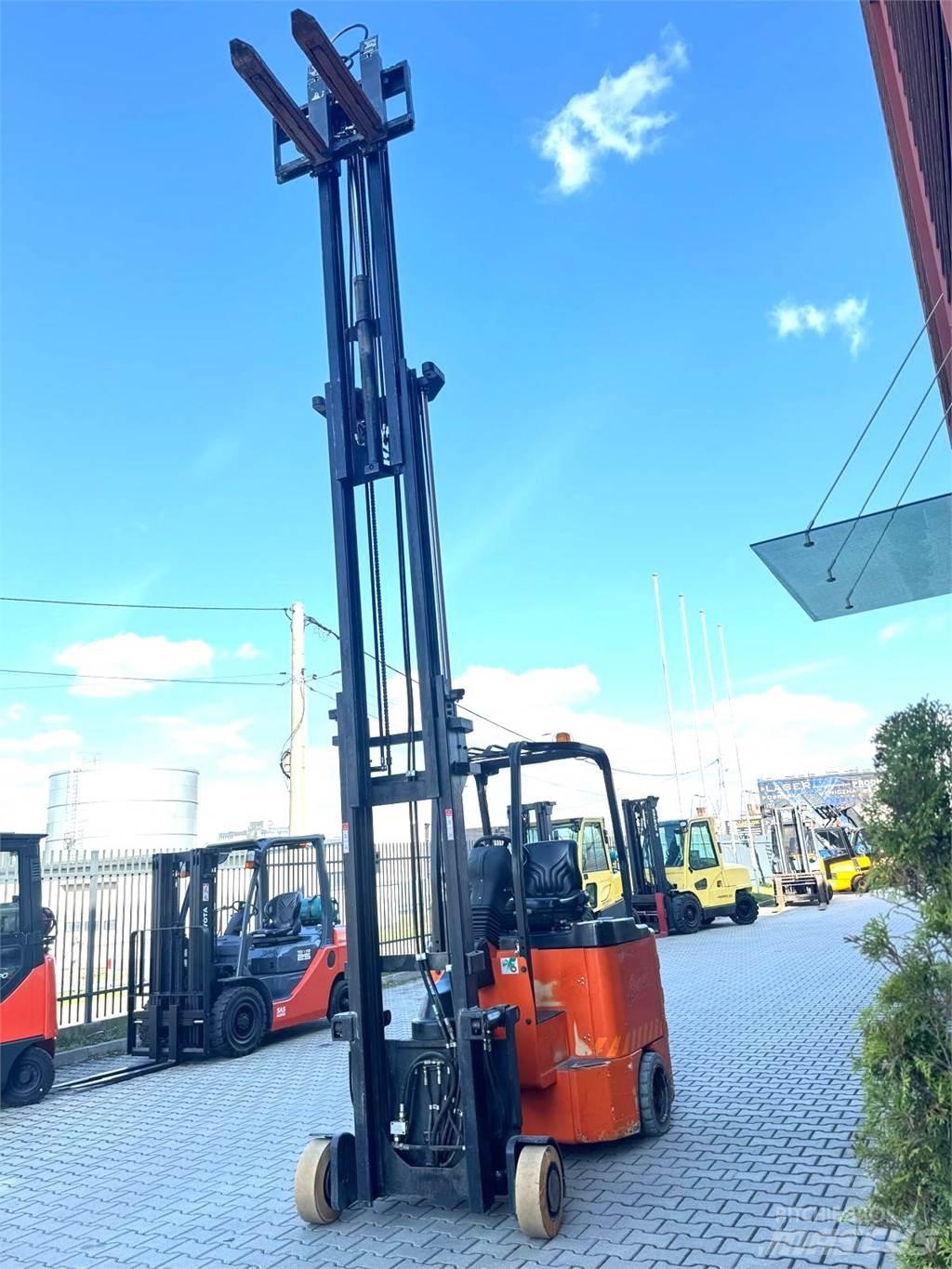  BE 40AC-RM Narrow aisle truck