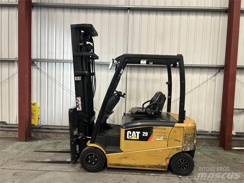 CAT EP20PN Electric Forklifts