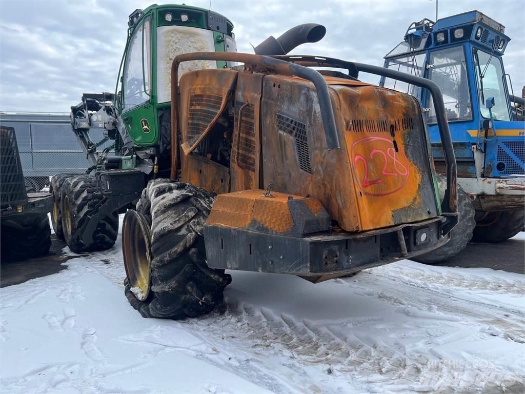 John Deere 1270G Harvesters