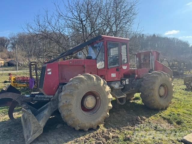 Camox F175 Skidders