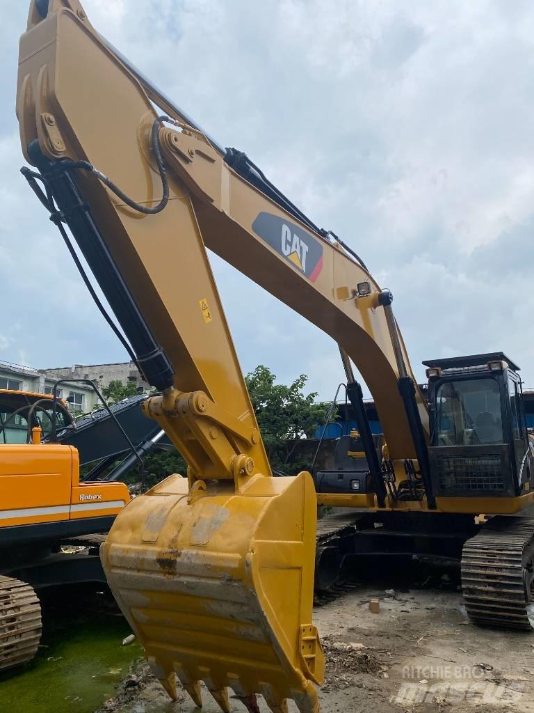 CAT 330 D Crawler Excavators