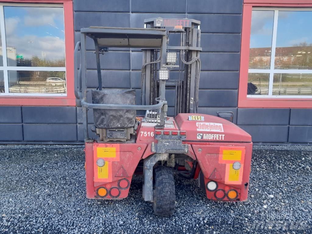 Moffett M4 25.3 NX Misc Forklifts
