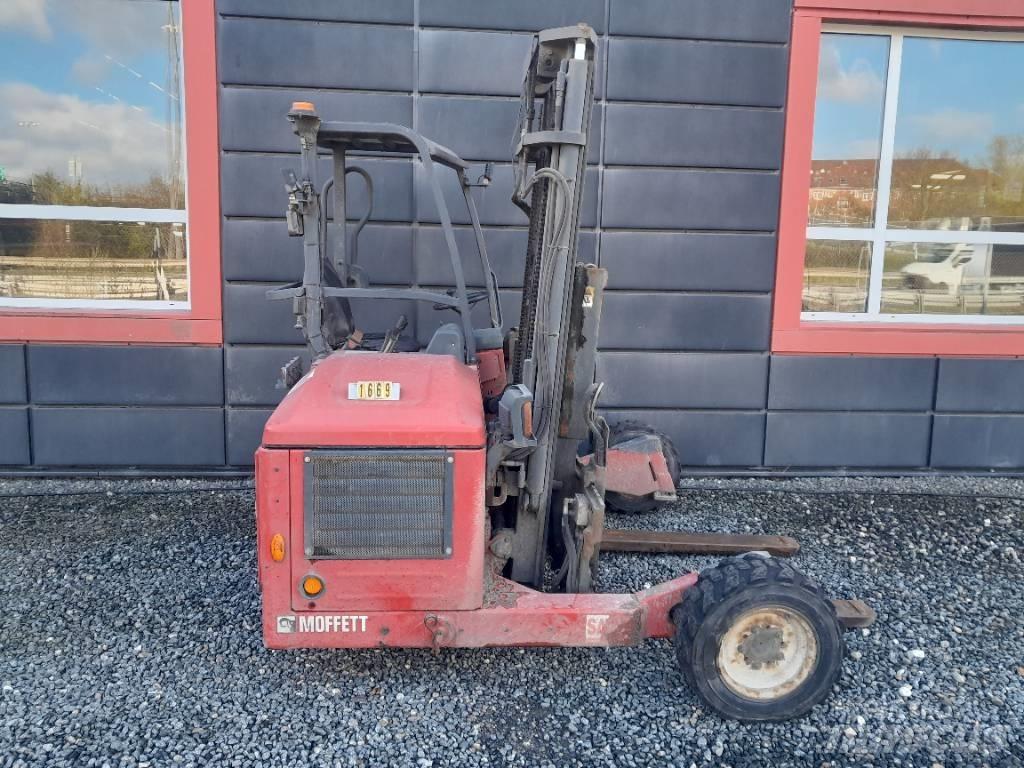 Moffett M4 25.3 NX Misc Forklifts
