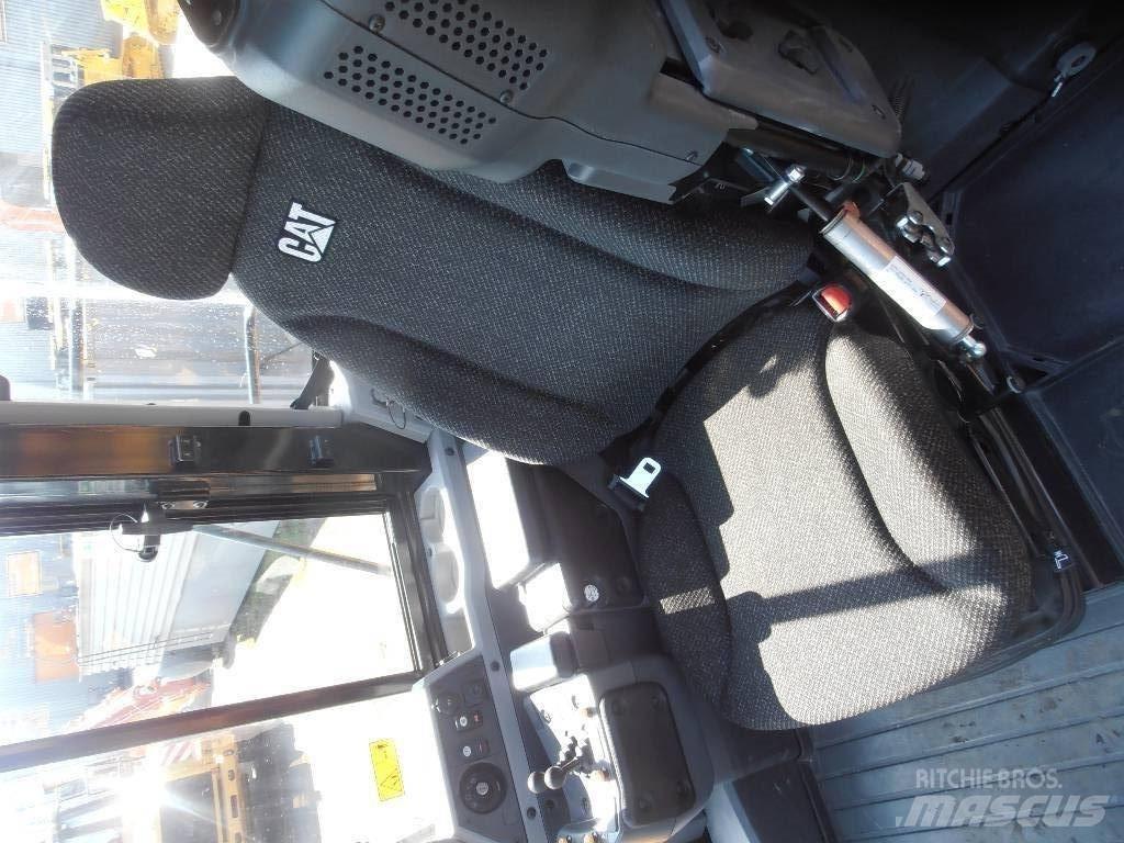 CAT 966H Wheel Loaders