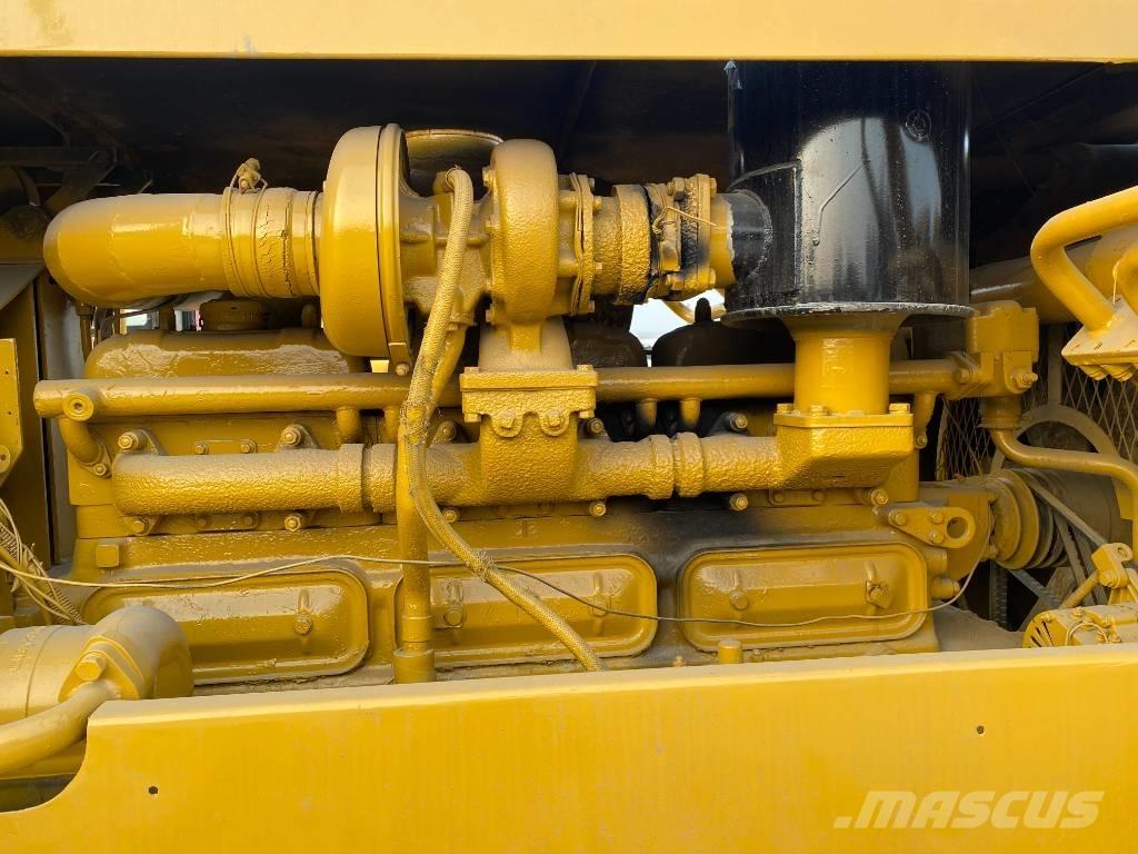 CAT D 6 D Crawler dozers
