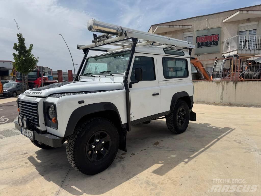 Land Rover Defender Automobiles / SUVS