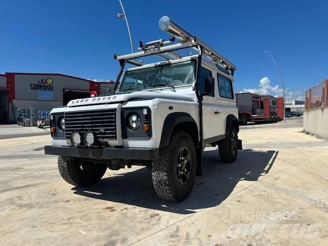Land Rover Defender Automobiles / SUVS