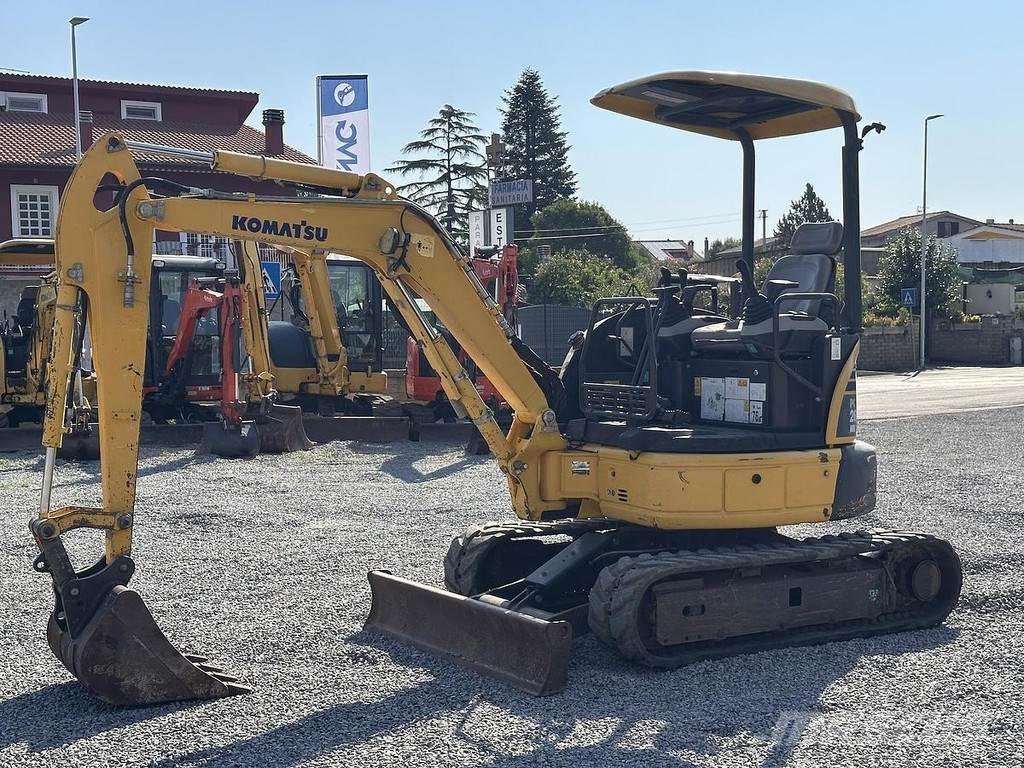 Komatsu PC26MR-3 Mini Excavators <7t (Mini Diggers)