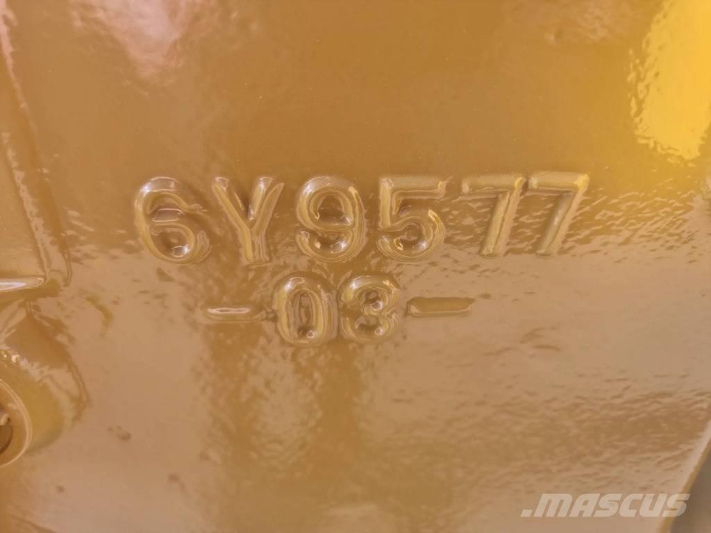 CAT Transmission 740 Other