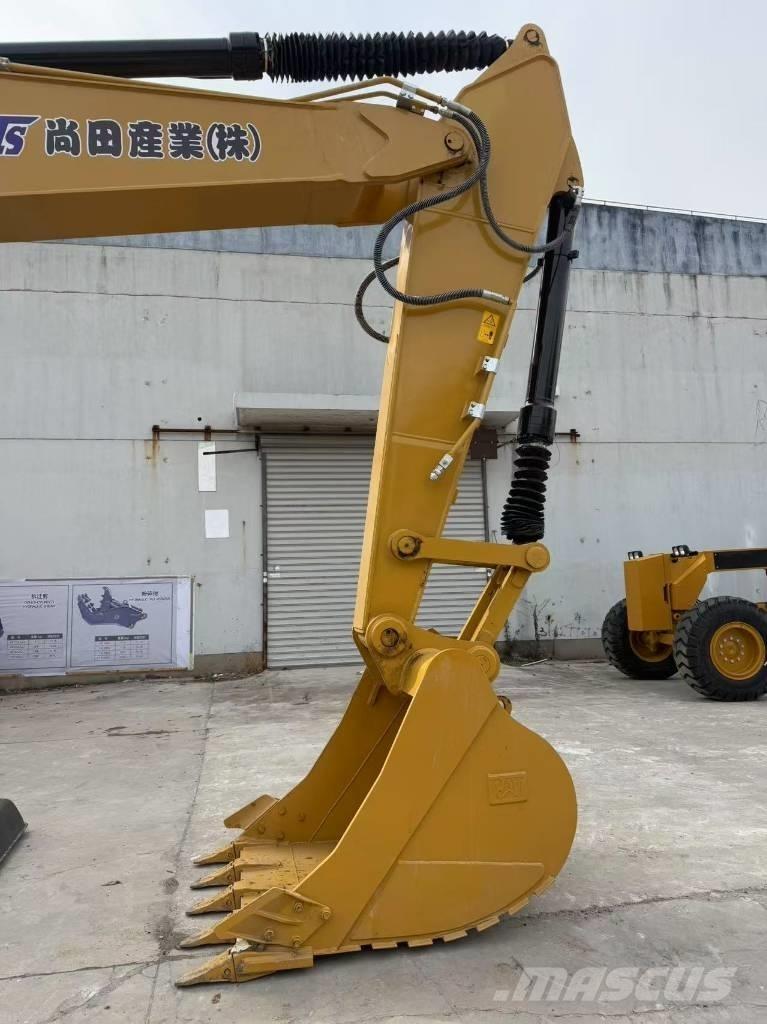 CAT 330 D2 Crawler Excavators