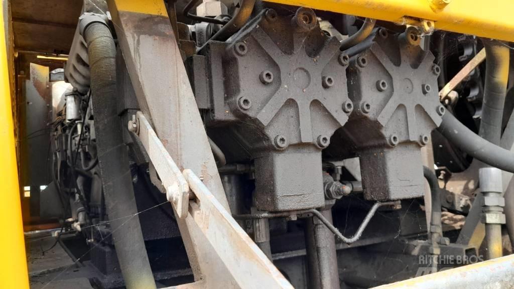 Nobas 1252-1 Crawler Excavators
