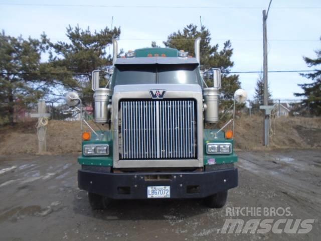 Western Star 4900 SA Conventional Trucks / Tractor Trucks