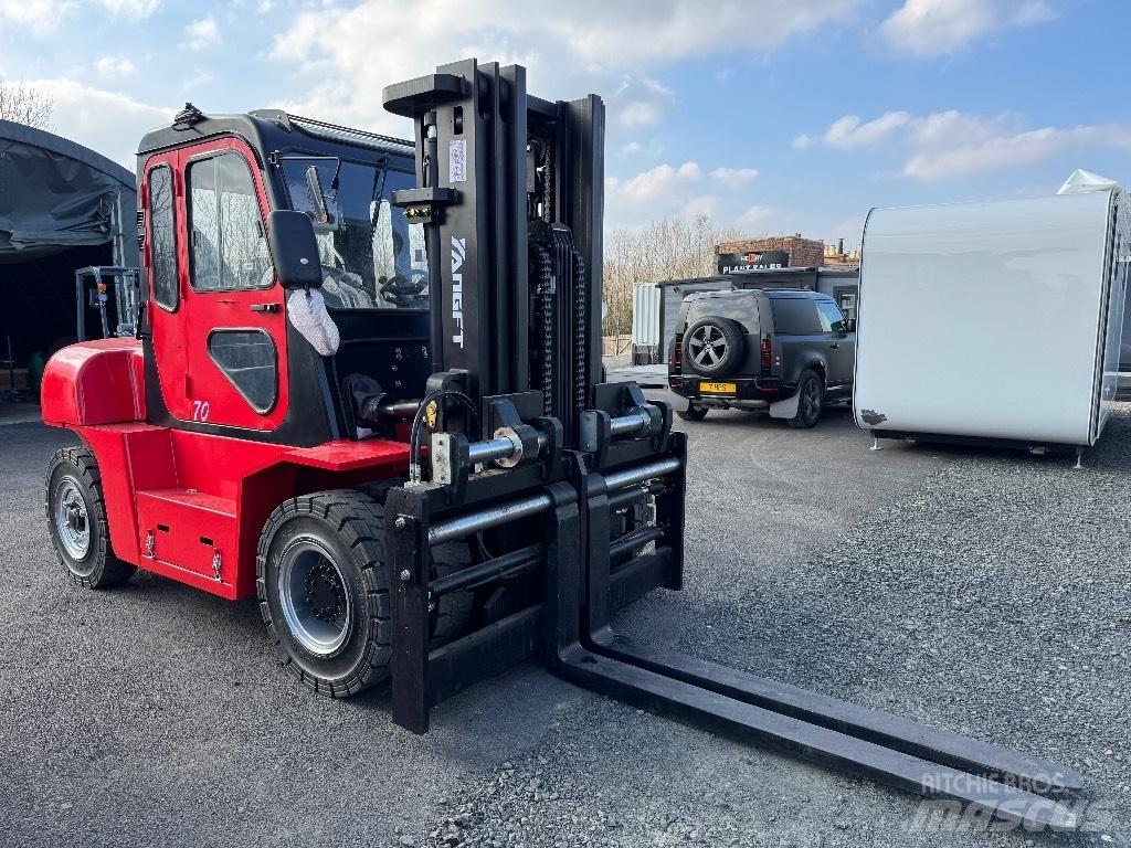 YangFT 7 CPCD TON Diesel Forklifts