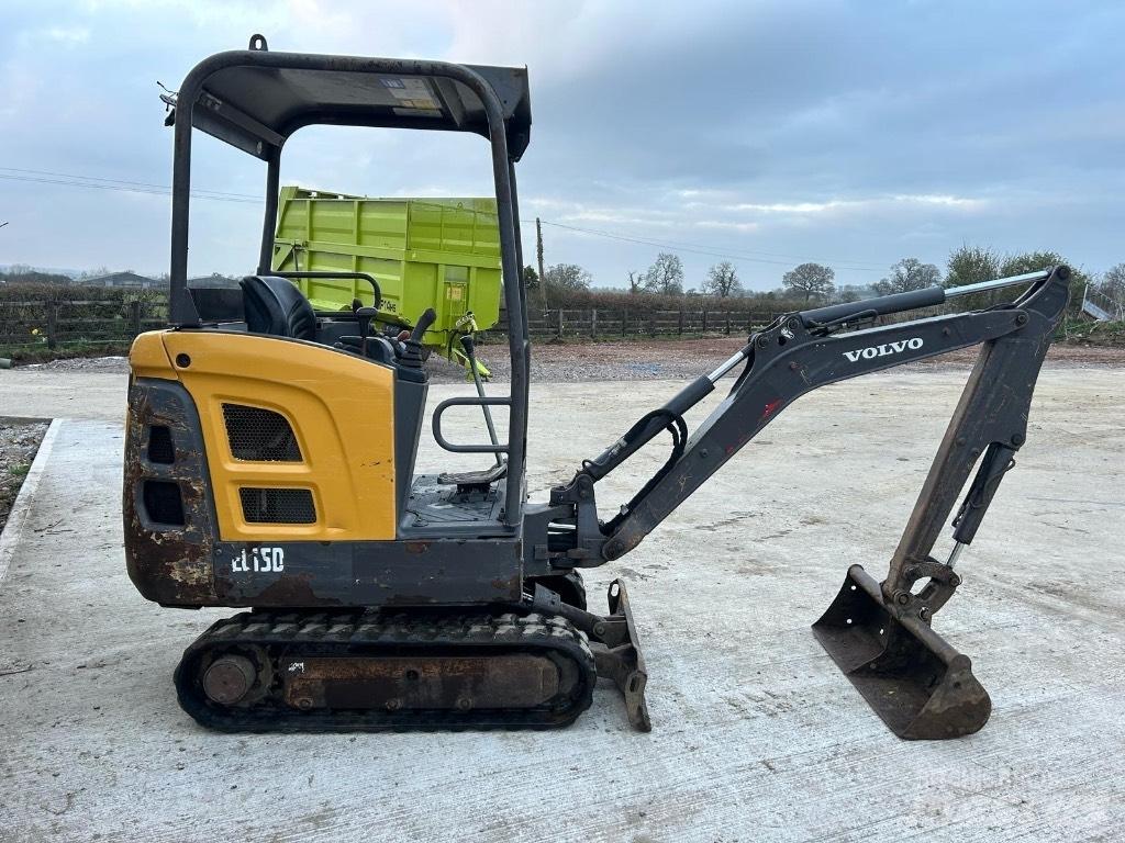 Volvo EC 15D Mini Excavators <7t (Mini Diggers)