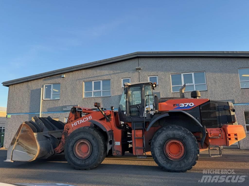Hitachi ZW 370-6 Wheel Loaders