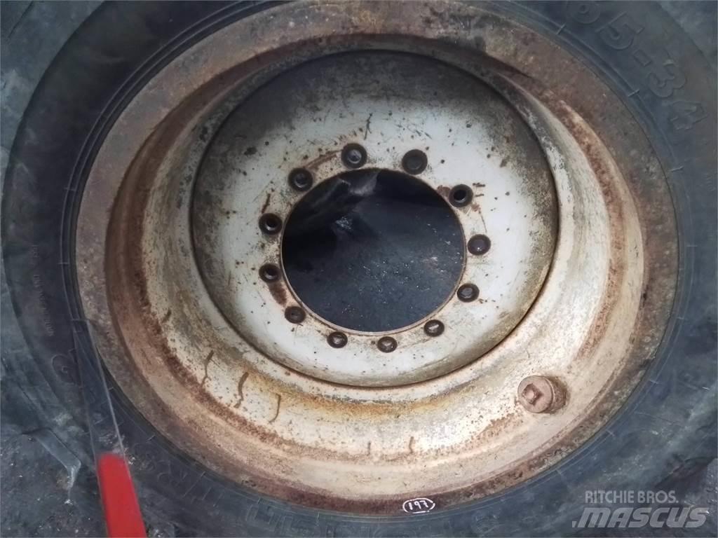 Valmet 836 20x34 Tires, wheels and rims