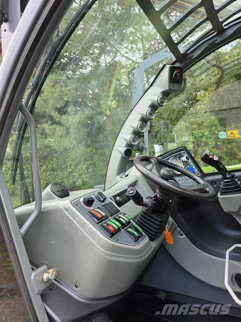 CLAAS Scorpion 7044 Telehandlers for Agriculture
